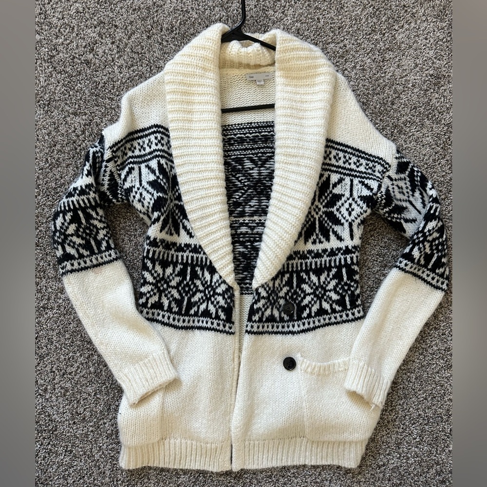 Women’s chunky gap sweater size xs